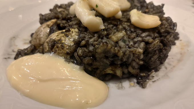 Arroz negro con sepia